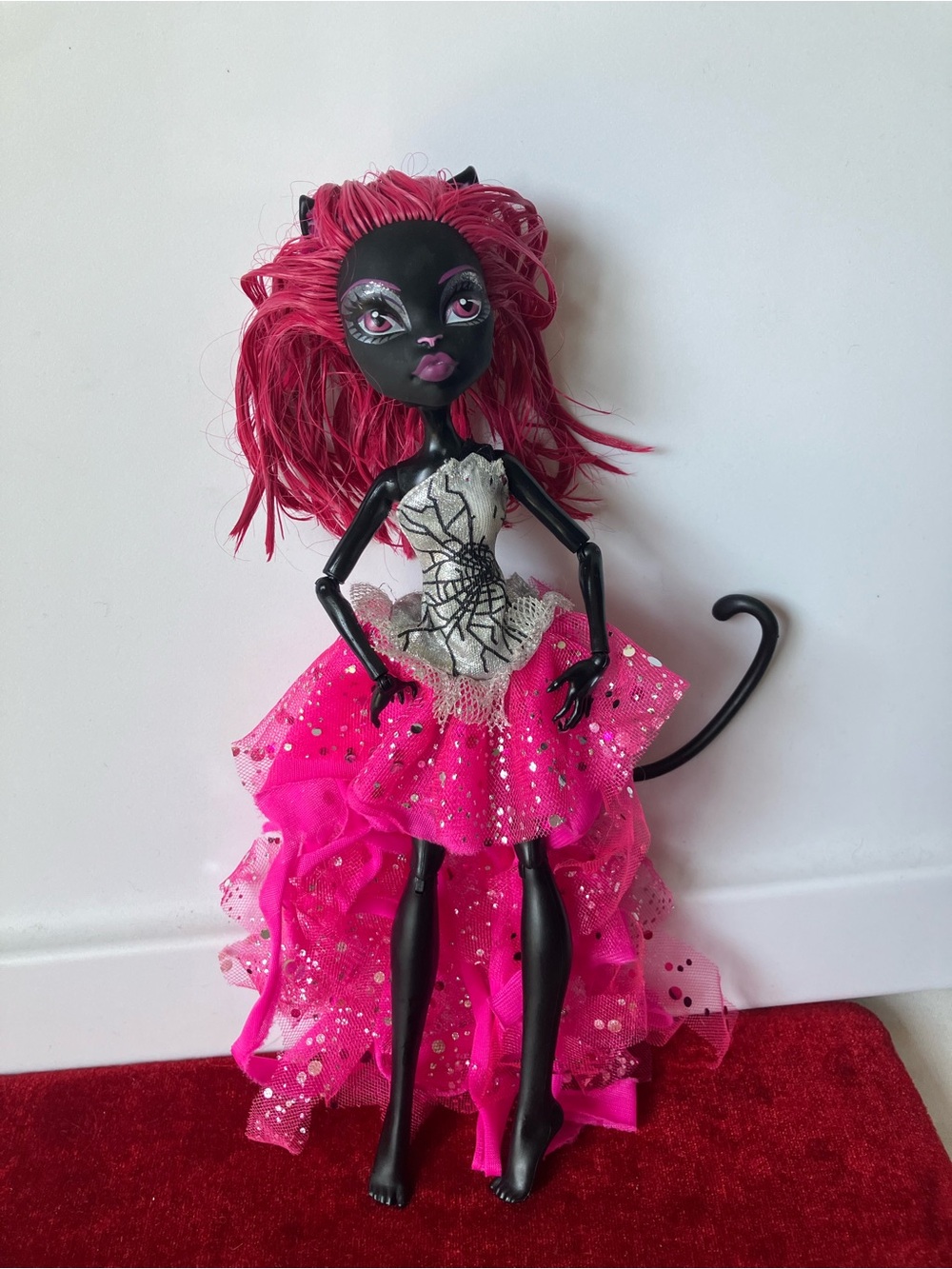 Monster High G1 Catty Noir 13 Wishes Doll USED AS IS Black Cat w Tail Pink Dress